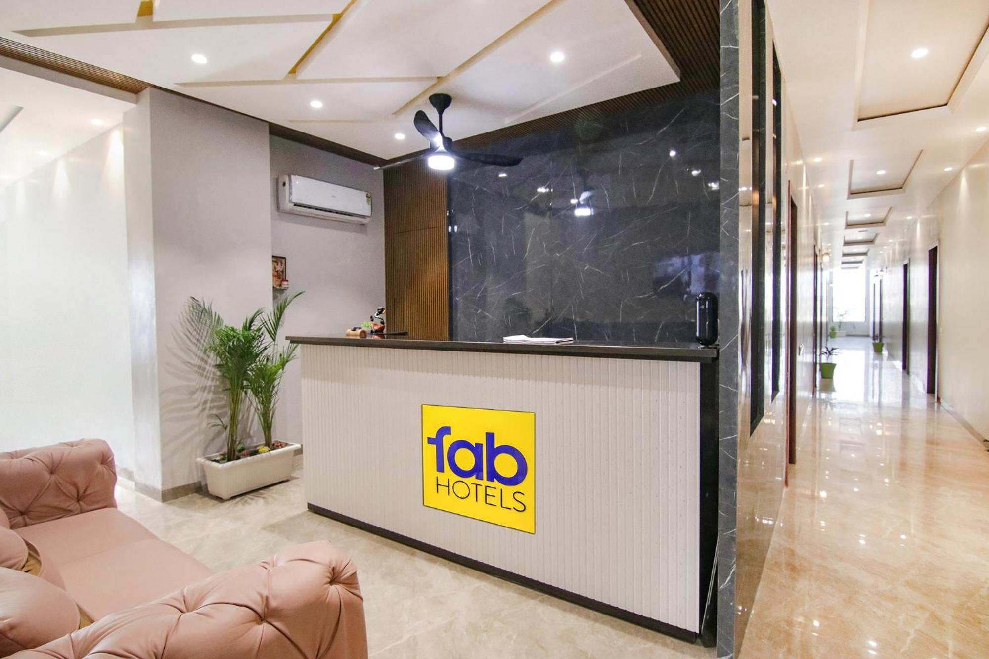 Fabhotel Prime Royal Court Ludhiana Exterior photo
