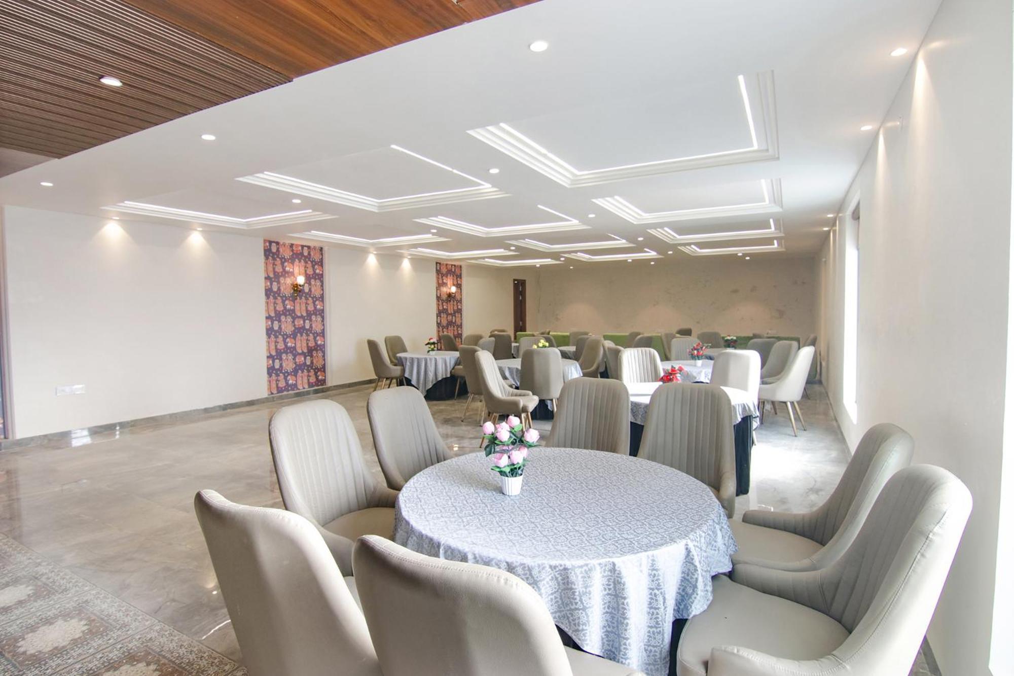 Fabhotel Prime Royal Court Ludhiana Exterior photo
